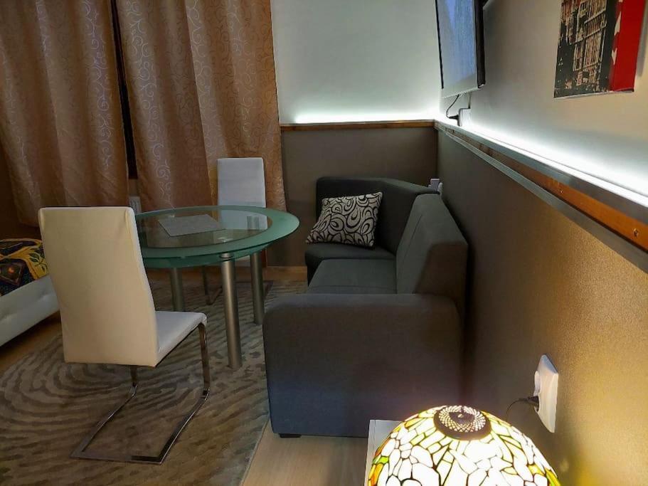 Ujszeged Apartman Екстер'єр фото