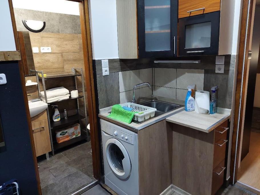 Ujszeged Apartman Екстер'єр фото