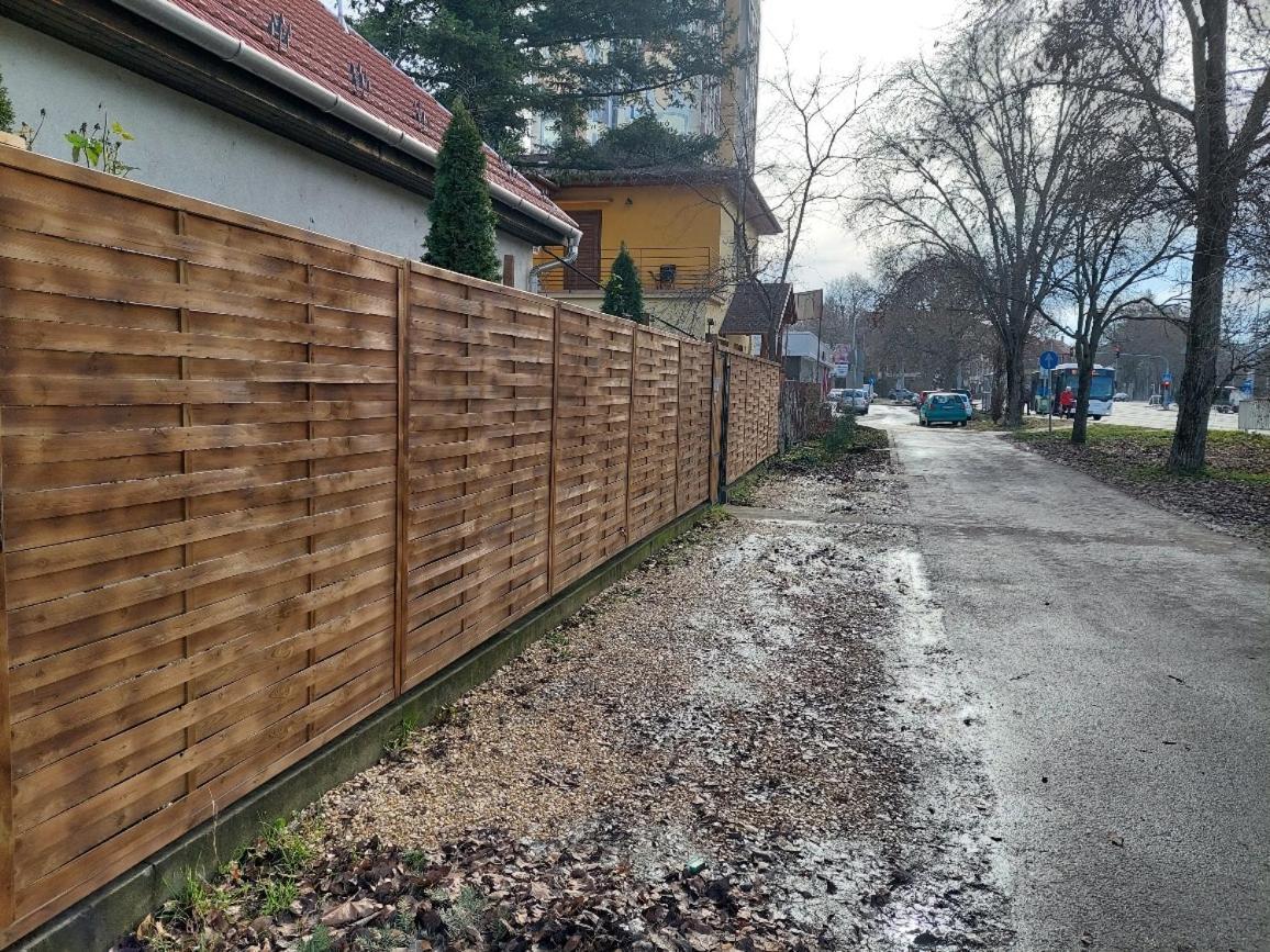 Ujszeged Apartman Екстер'єр фото