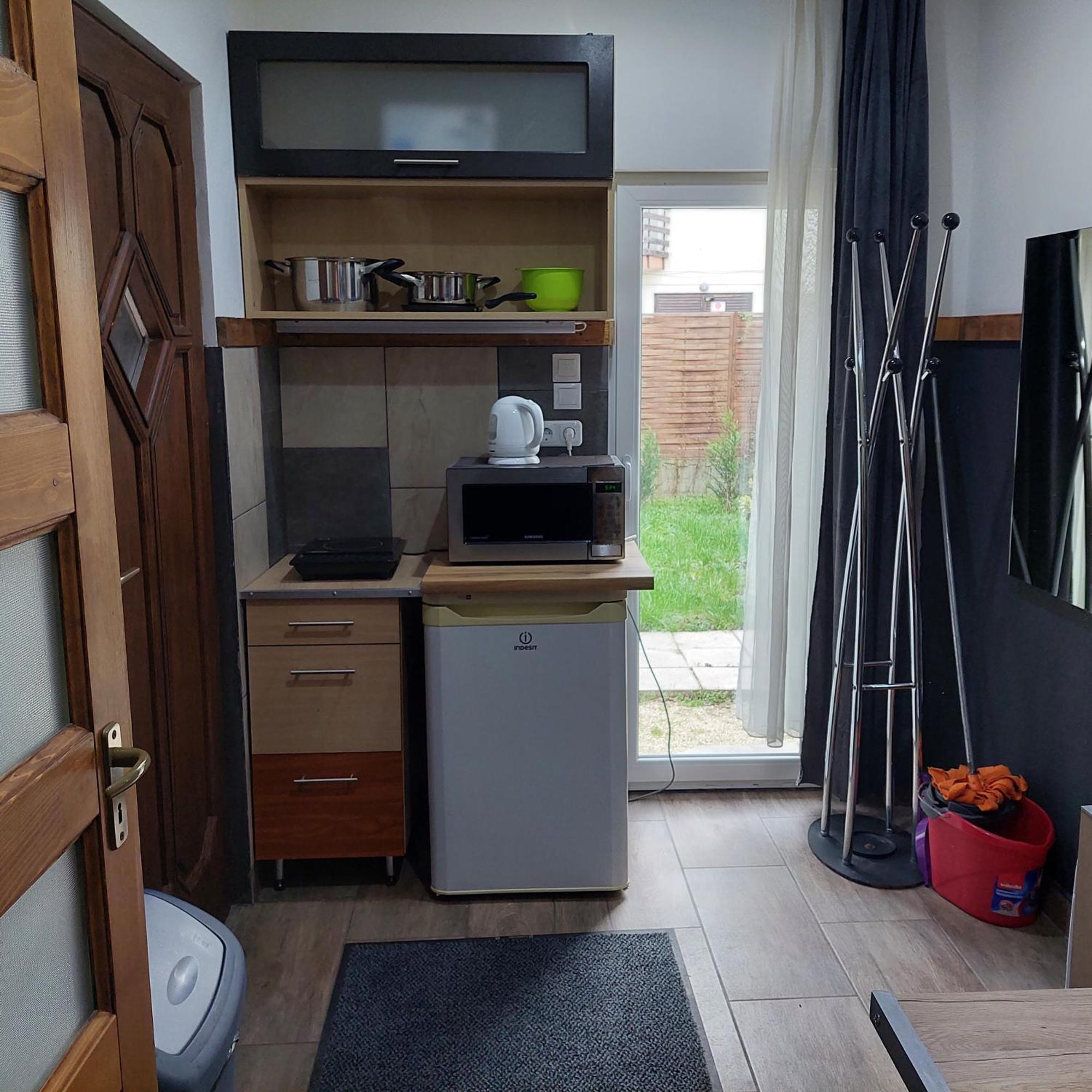 Ujszeged Apartman Екстер'єр фото