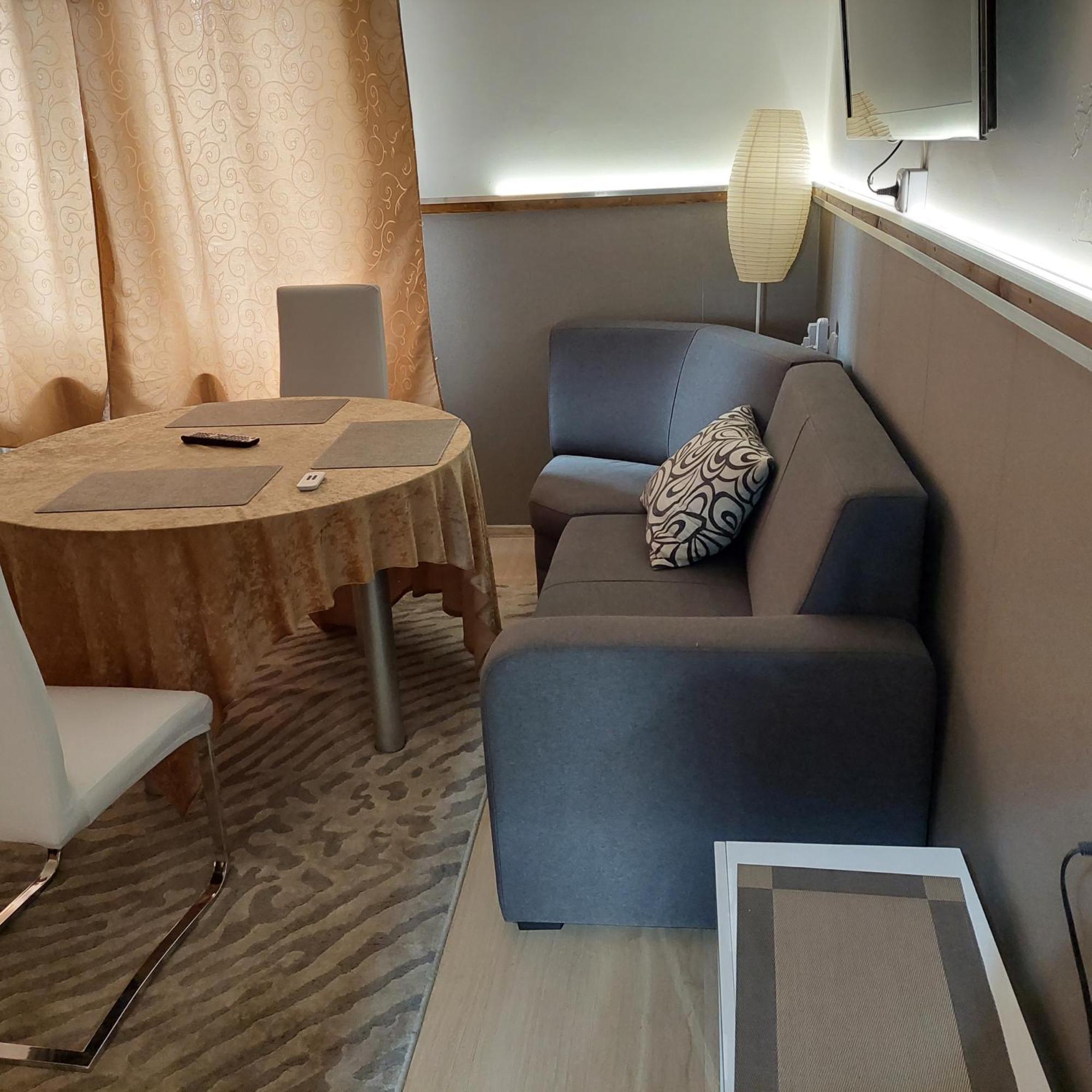 Ujszeged Apartman Екстер'єр фото