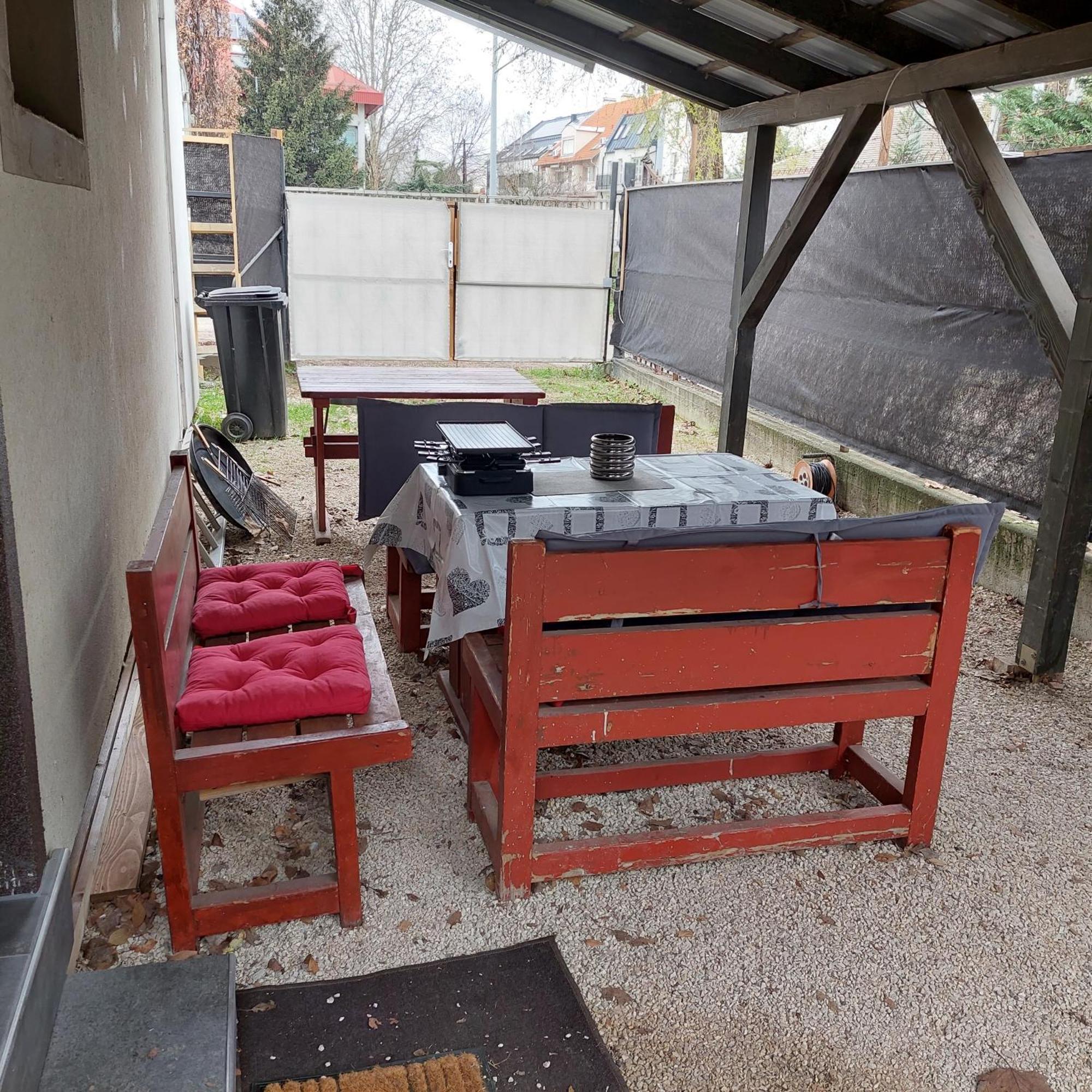Ujszeged Apartman Екстер'єр фото