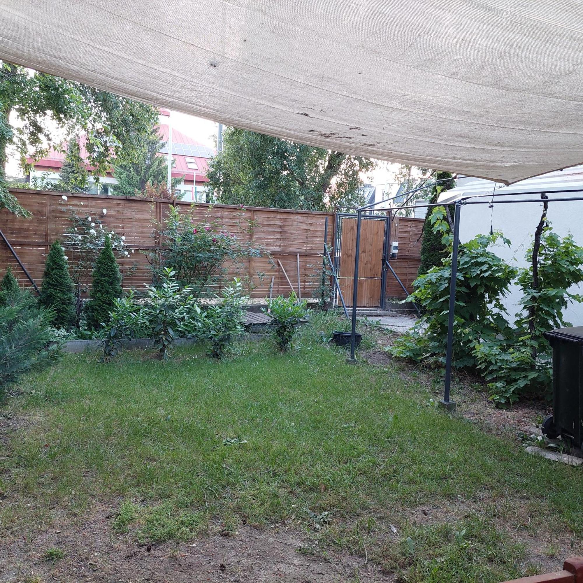 Ujszeged Apartman Екстер'єр фото