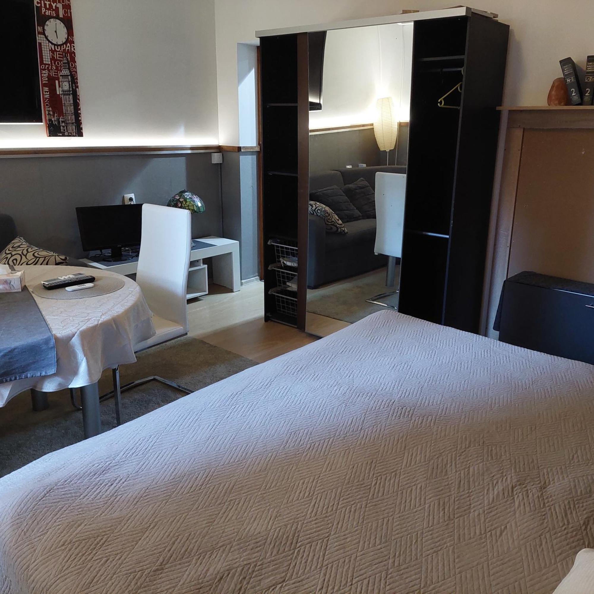 Ujszeged Apartman Екстер'єр фото